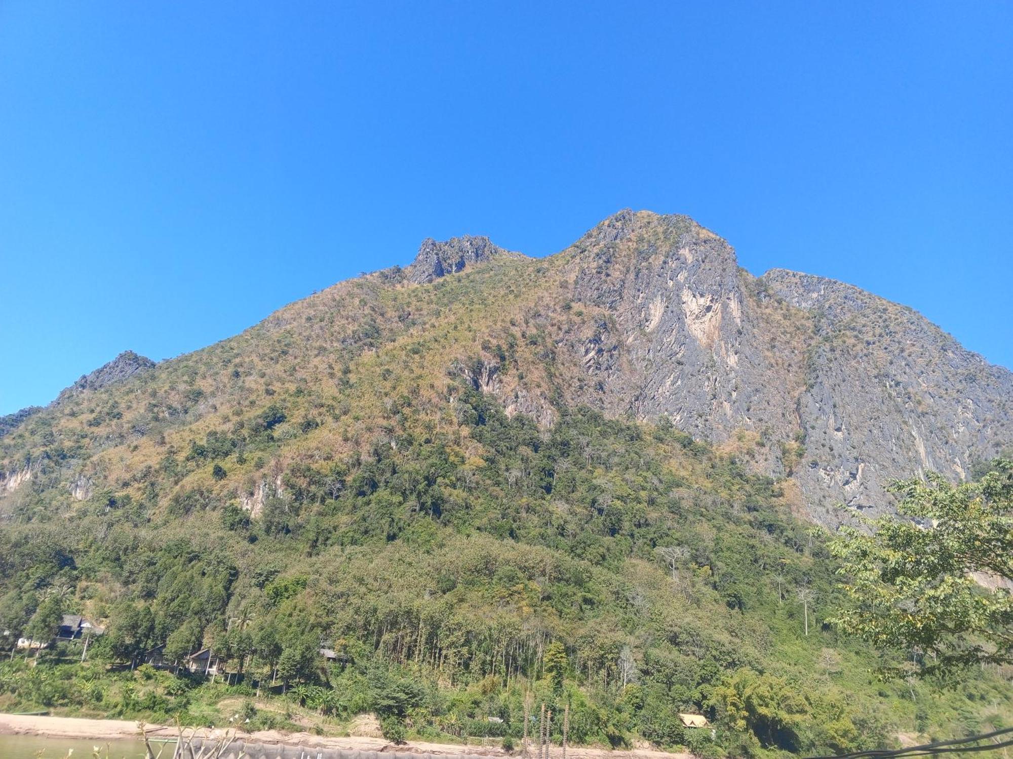 Sunrise Guest House Nongkhiaw 객실 사진